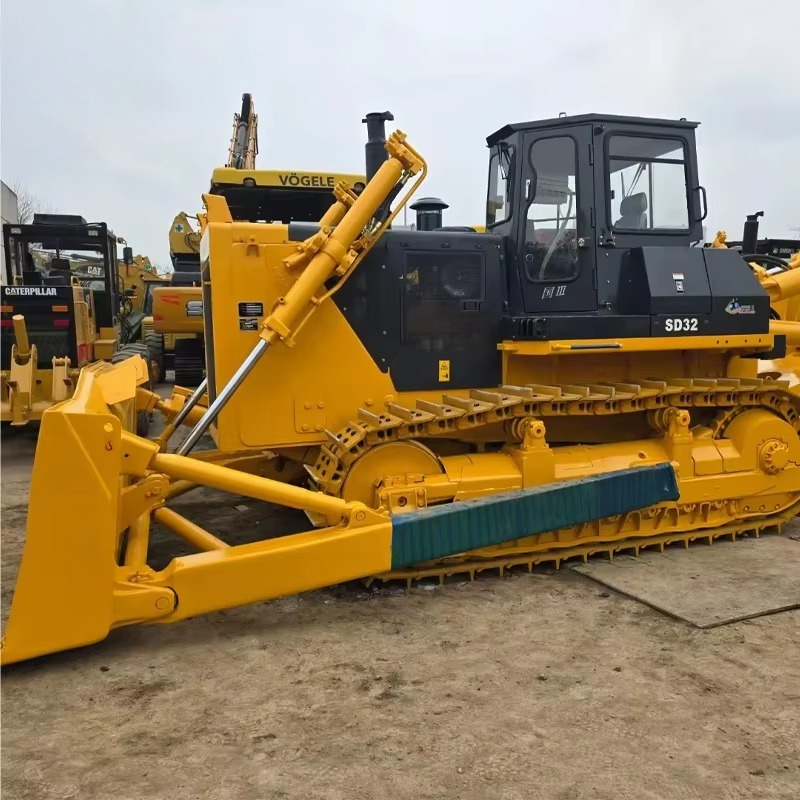 Paletli Buldozer SEM818F 180HP - Heavy Equipment Working incelemesi ve fiyatı